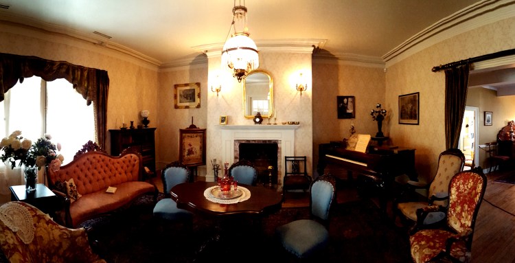 Rivière-du-Loup, Manoir Fraser, Inspiration, Vie d'auteure, Joelle Rivard, écriture, patrimoine historique, époque victorienne, Fraserville, William Fraser,